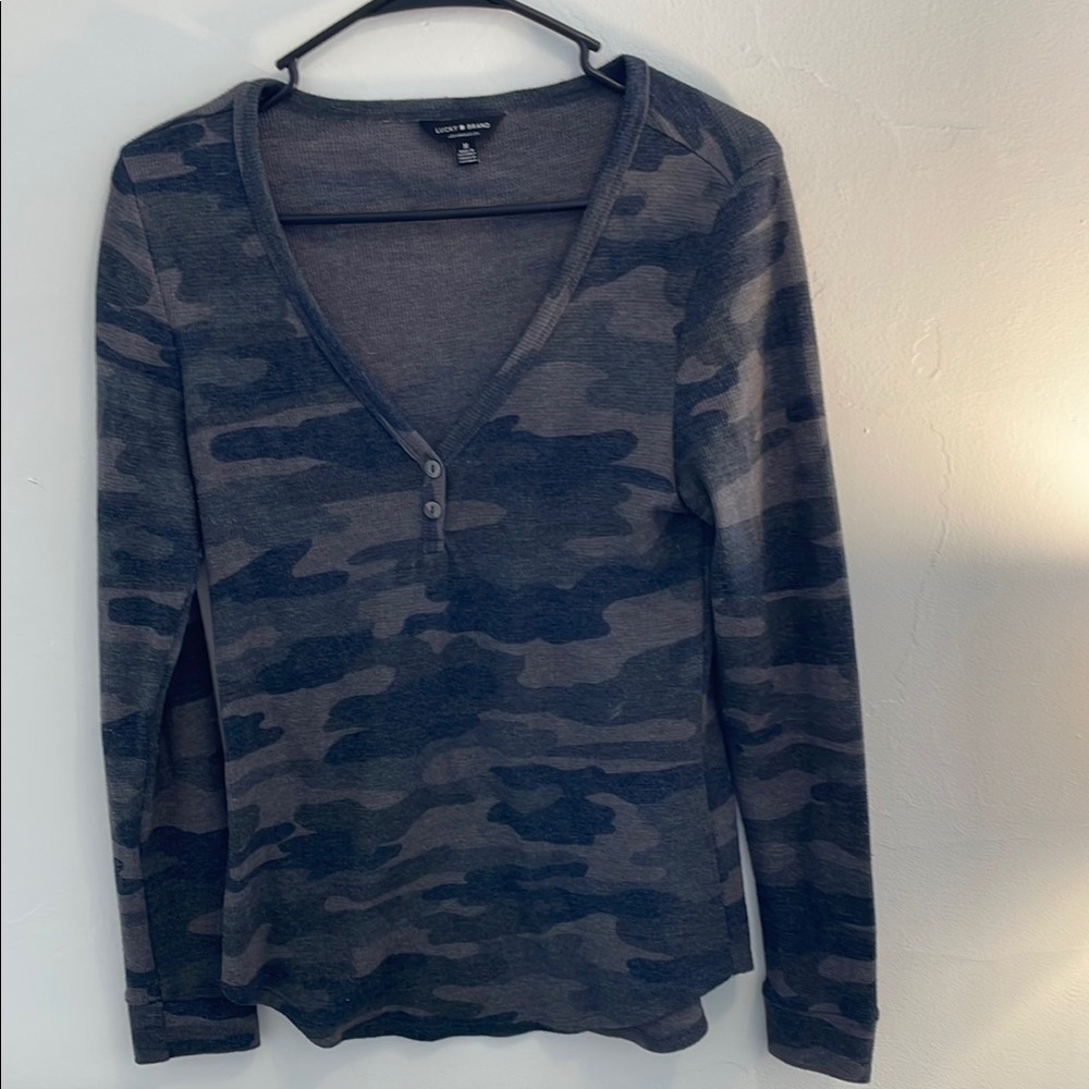 Lucky brand Camouflage Long Sleeve Top